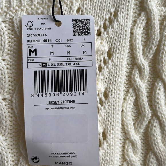 Open-work cable knit sweater - Picture 9 of 9